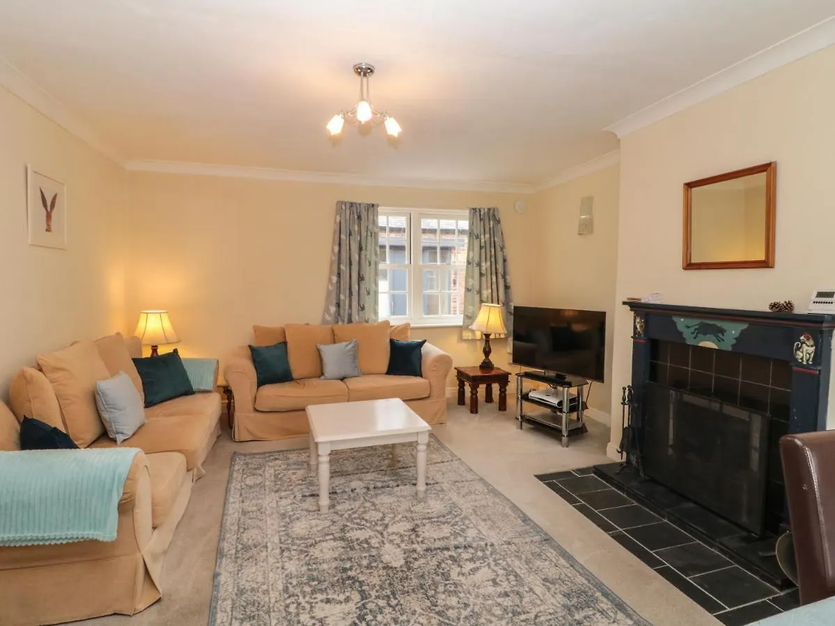 Wolds Way Villa Bainton